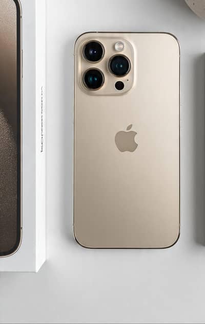 Apple iPhone 16 Pro Max jv