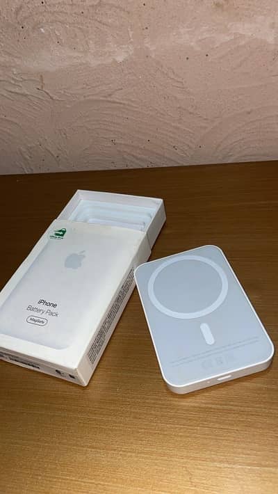 Airpods & MagSafe