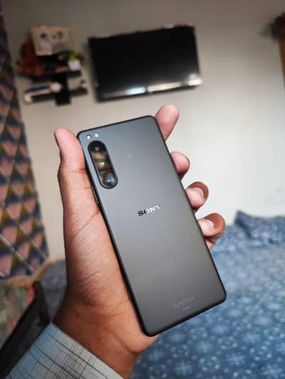 Sony 5 IV (exchange possible with iCloud lock iPhones)