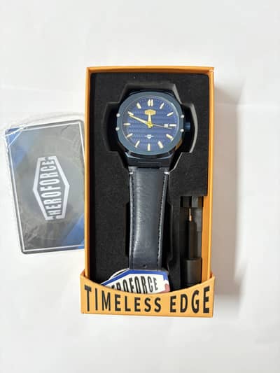 HEROFORCE Timeless Edge Watch