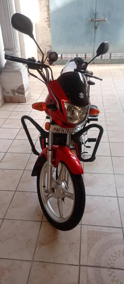 Suzuki 110 Bike Ready for Touring