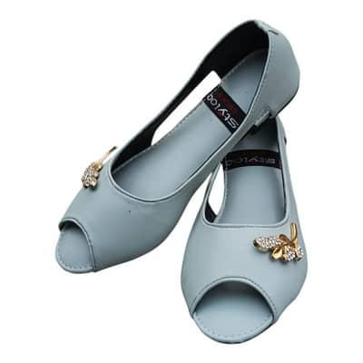 Stylish women casual khusa