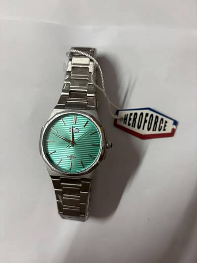 HEROFORCE Timeless Edge Watch