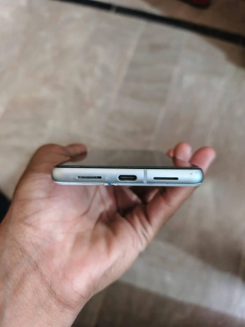 Google Pixel 7 2