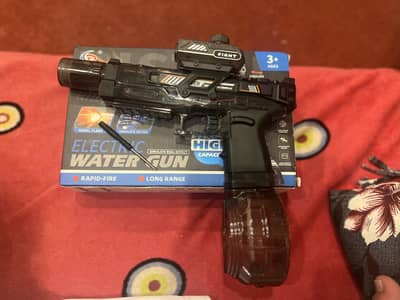 Water gun automatic