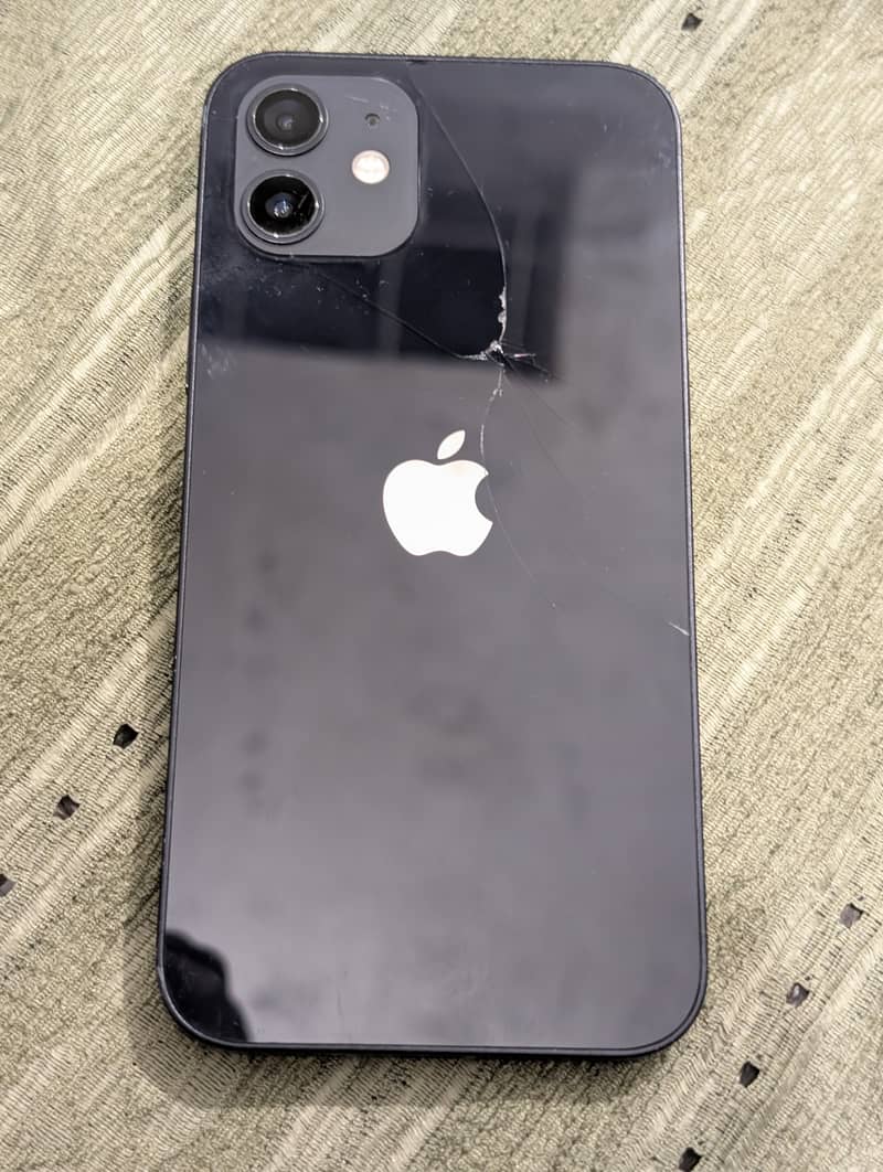 iPhone 12 3