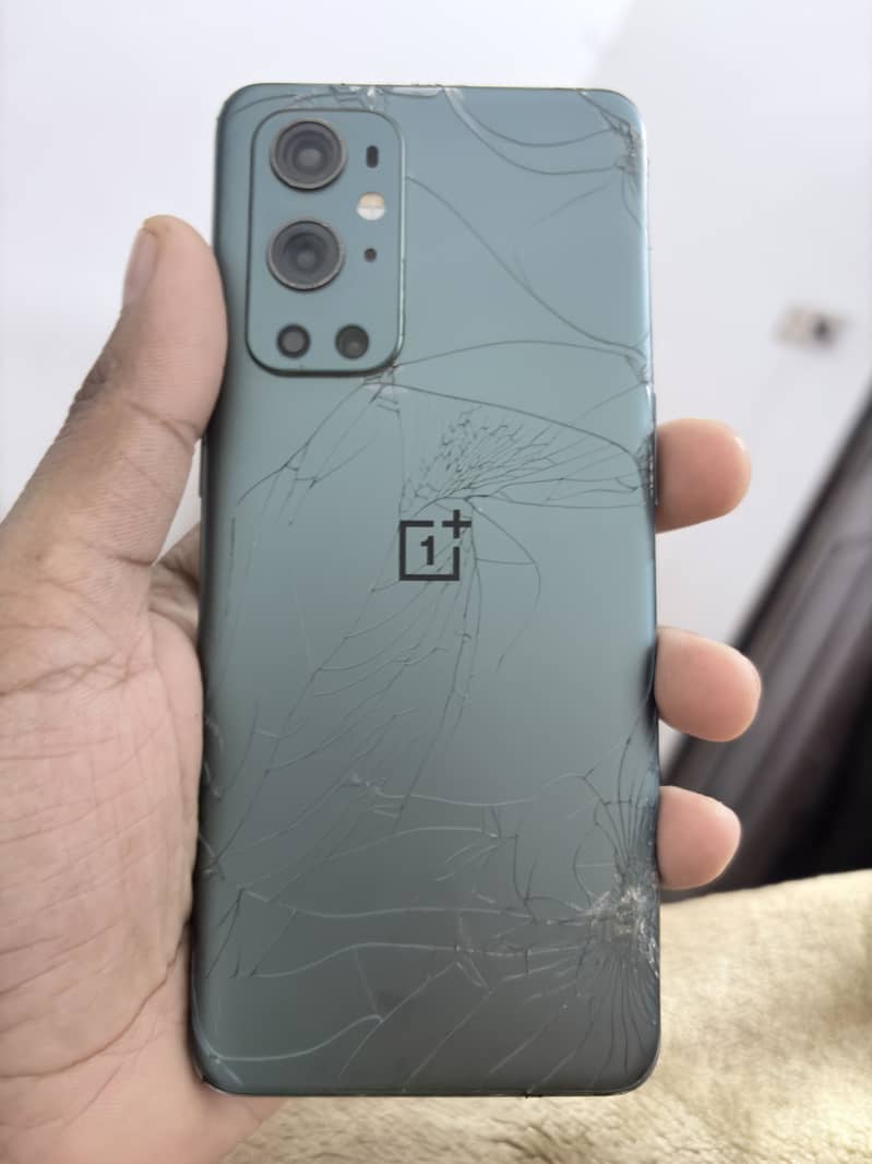 One Plus 9 Pro 3