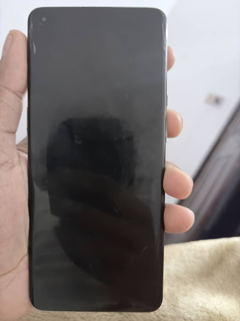 One Plus 9 Pro 4