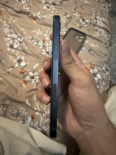 iPhone 12 exchange possible with 11 pro