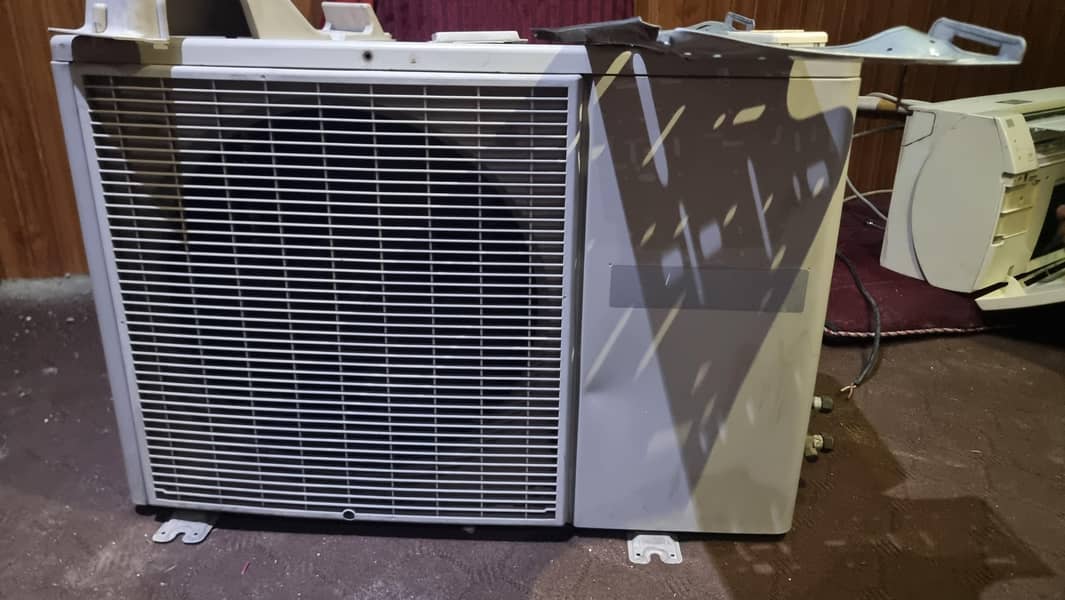 Sharp AC 1.5 ton 3