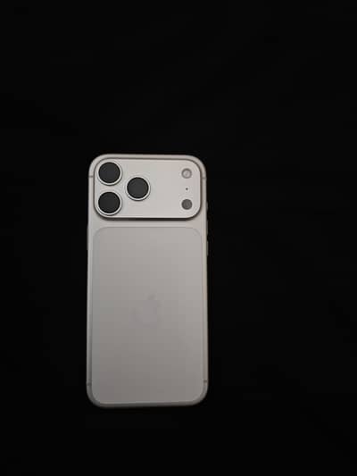 Apple iPhone 17 Pro Max jv