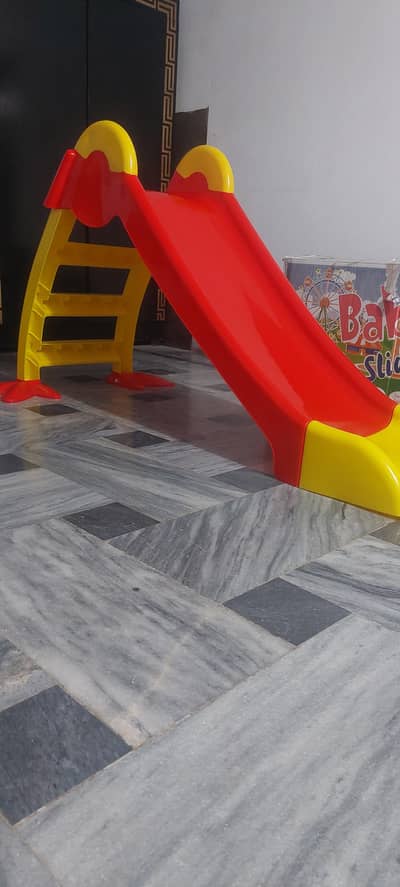 Baby slide