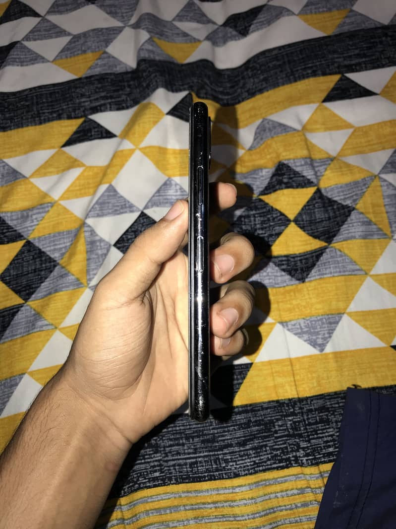 Apple iPhone X 2
