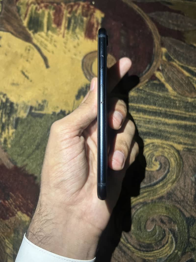 iPhone se 3 3