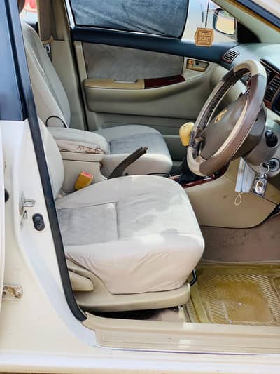Toyota Corolla SE saloon 2003