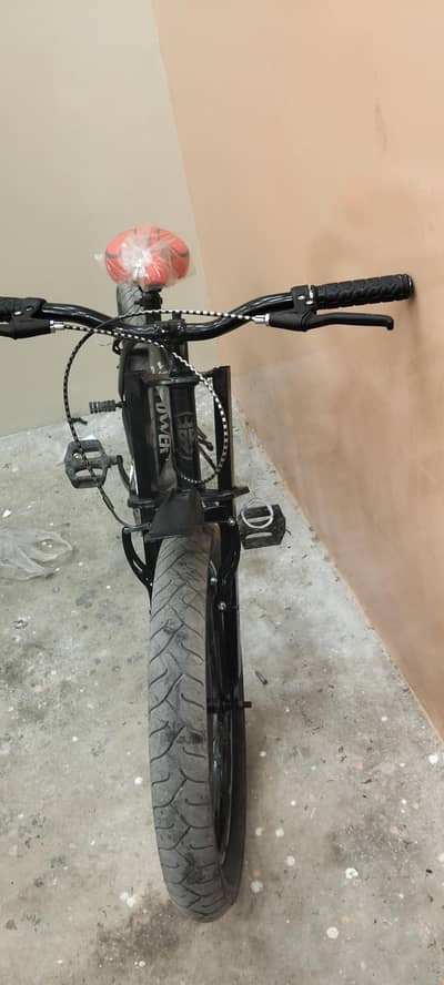 Fat Tyre Single Speed Bicycle in Excellent condition