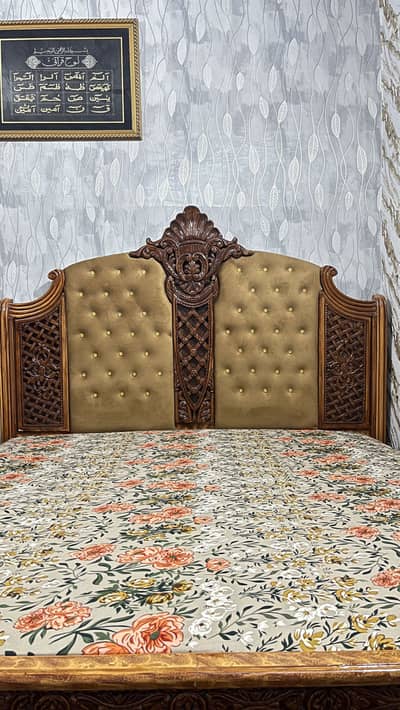 Heavy wooden in King size bed with matching dressing