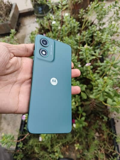 Motorola G04s
