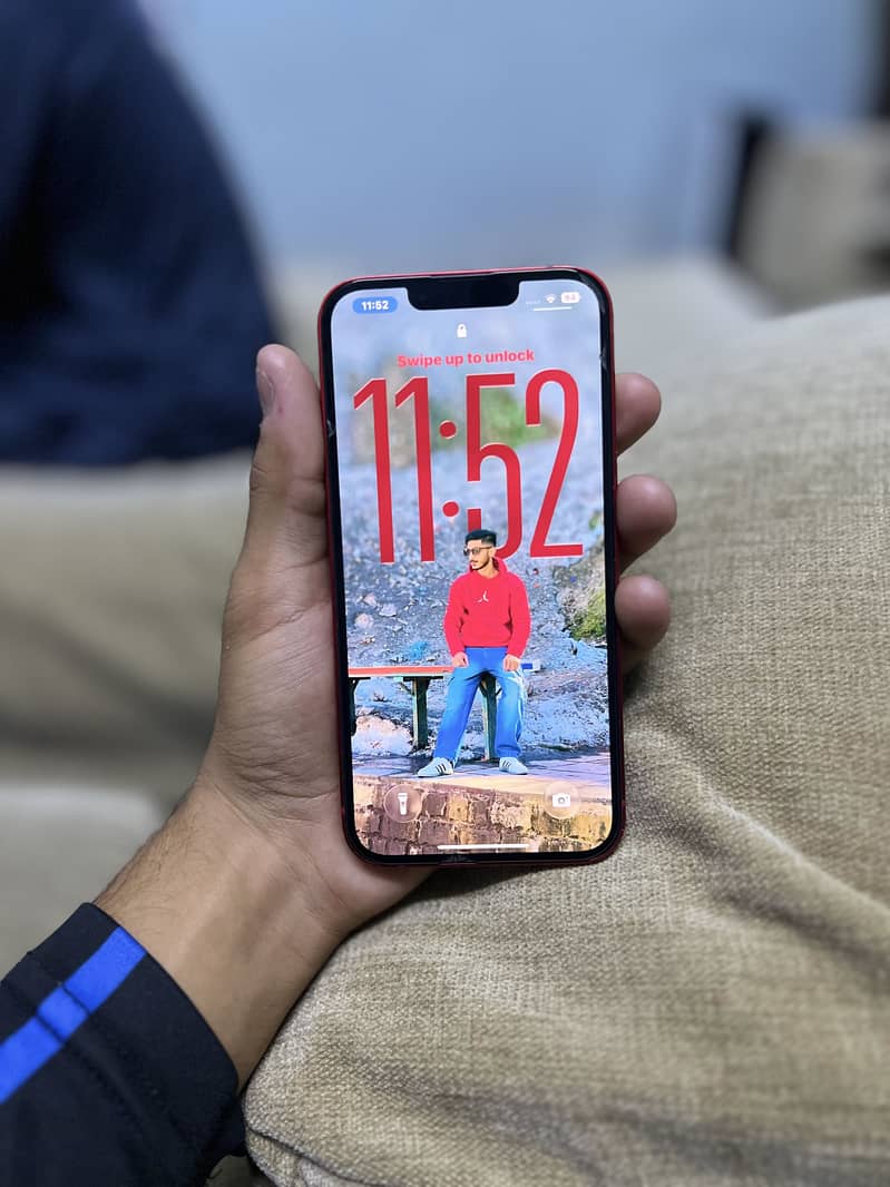 Iphone 13 4