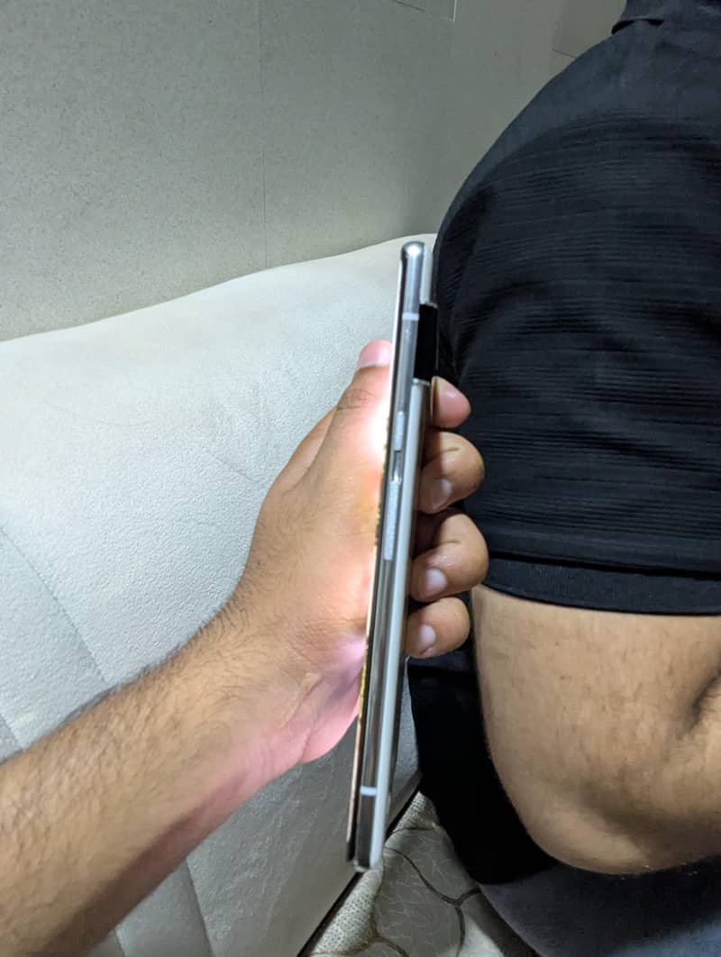 Google Pixel 6 Pro 2