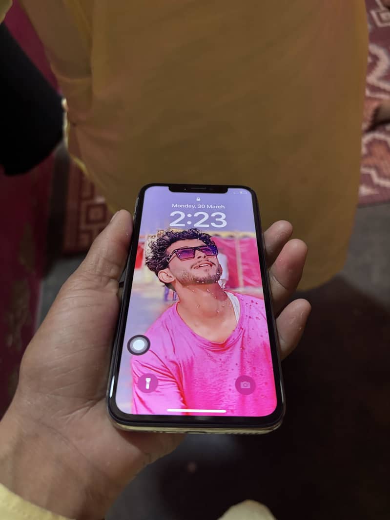 Apple iPhone X 1