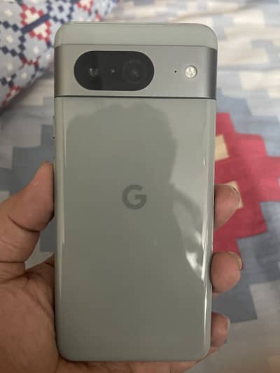 Pixel 8