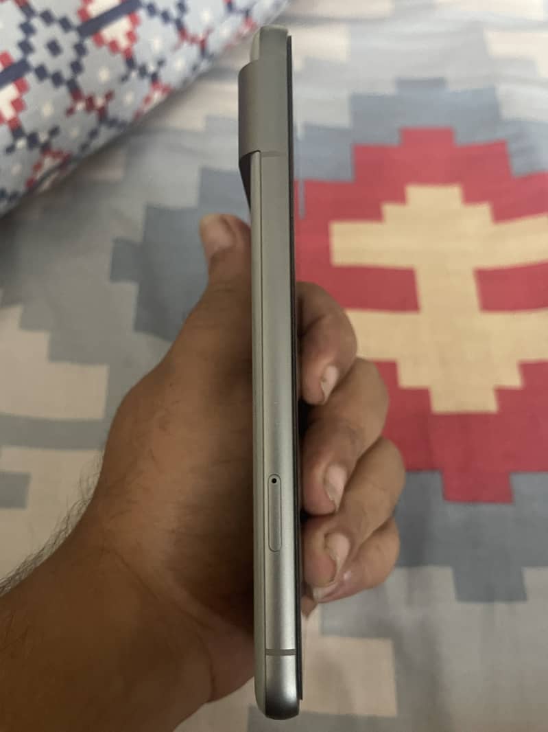 Pixel 8 3