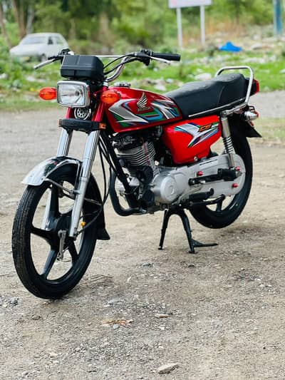 HONDA 125 LUSH CONDITION
