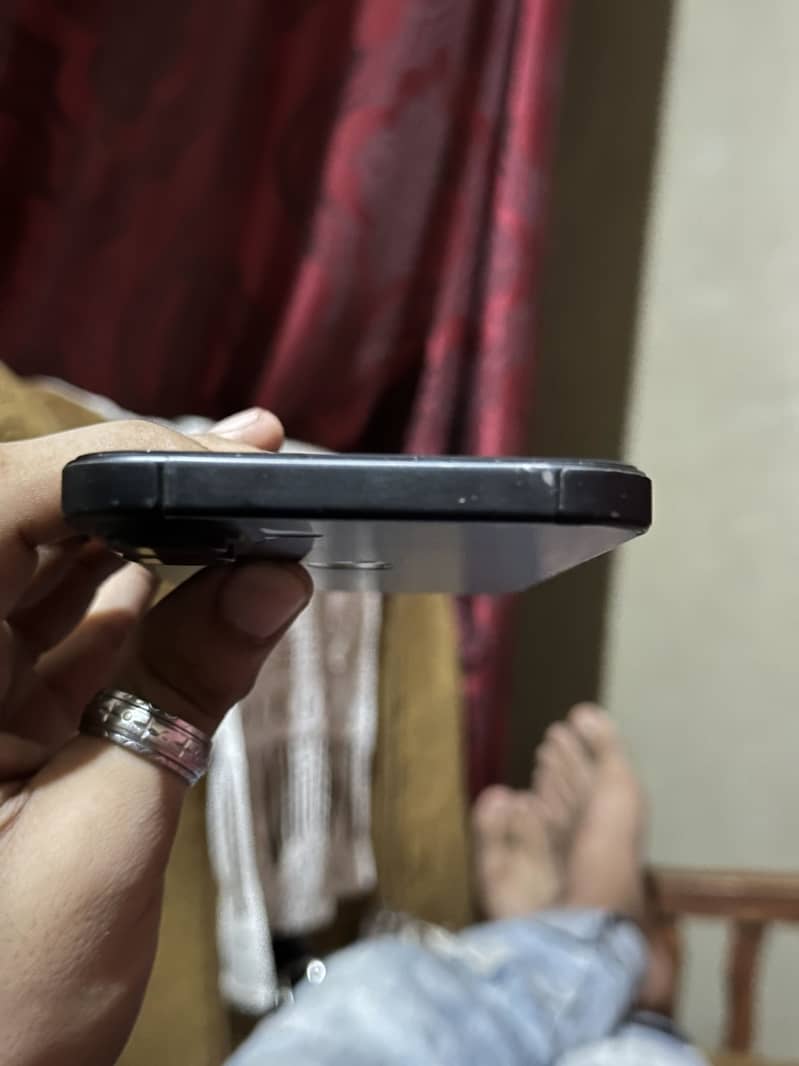 Apple iPhone 16 Plus 2