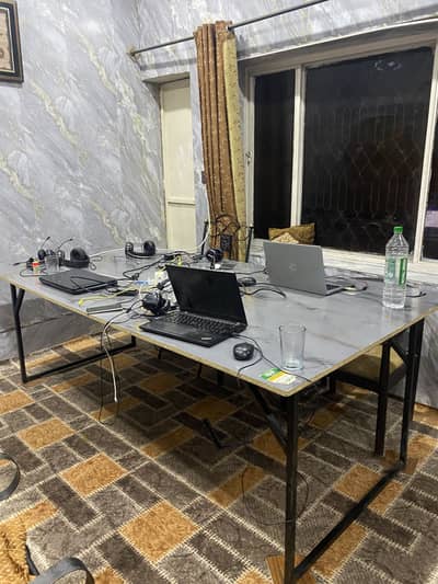 Office table