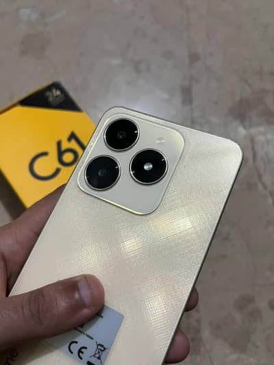 Realme C61