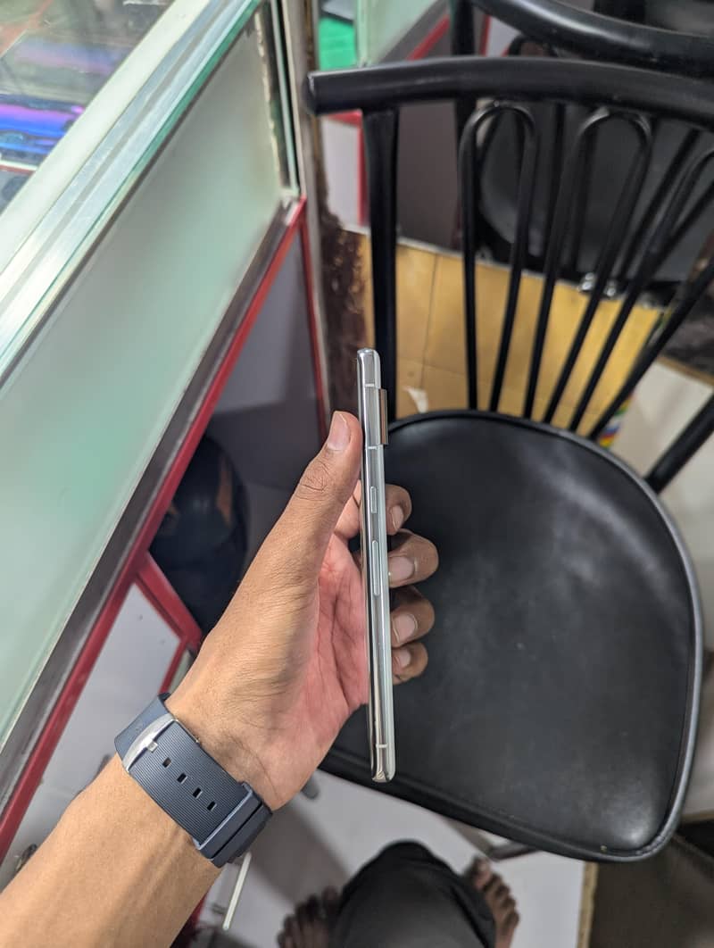 Google Pixel 7 Pro 4