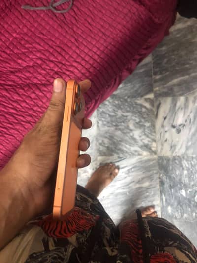 Apple iPhone XR convert 17