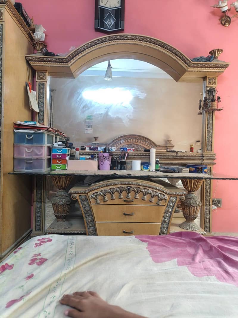 Bed Room Set 1