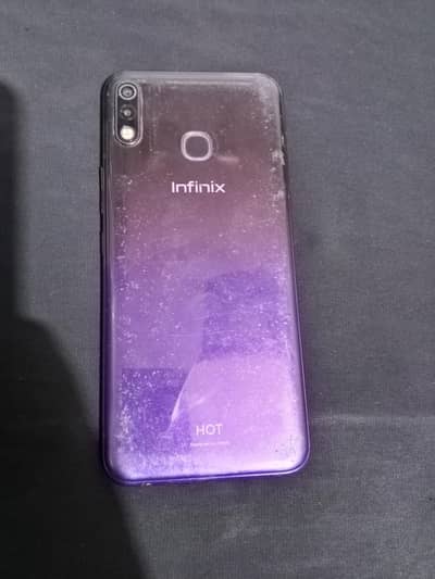 Infinix Hot 8 Lite 2GB Ram 32GB Rom Dual sim pTa official approved.