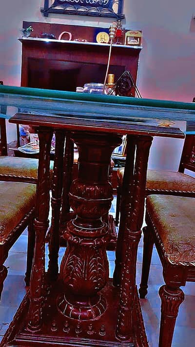 pure chinyuti wood dining table urgent sale