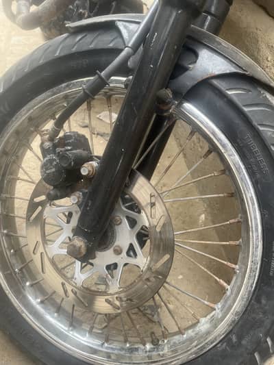 United 125 converted to cafe racer
