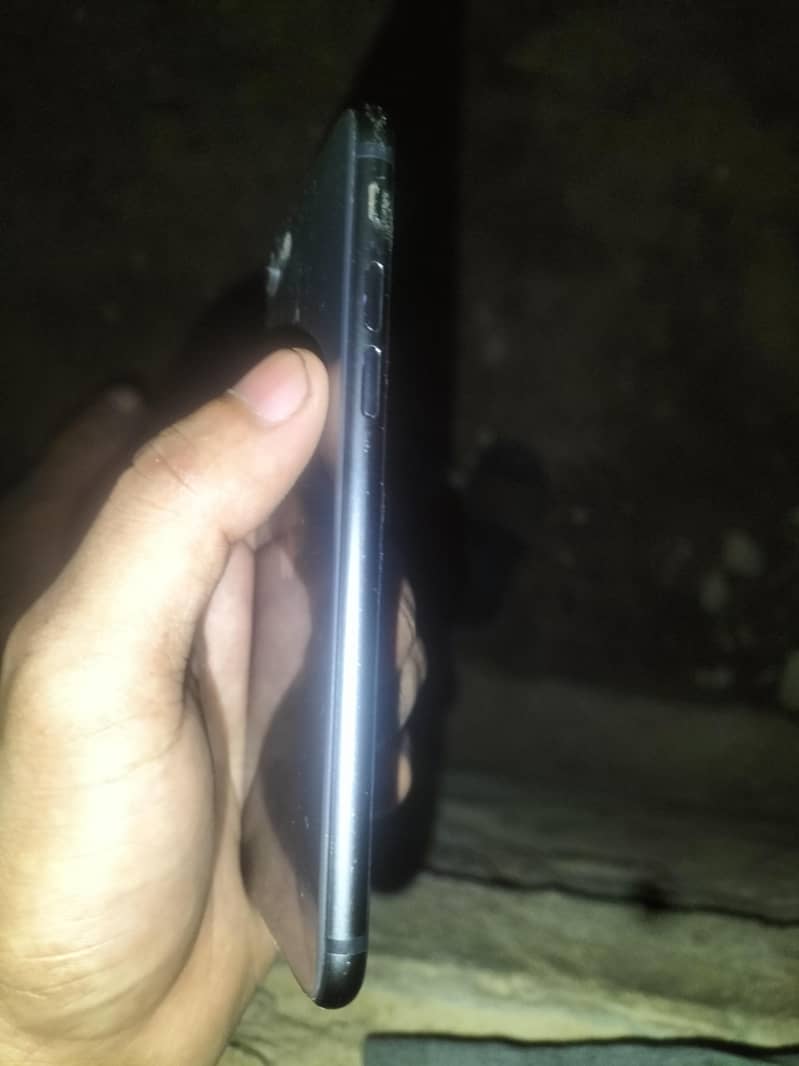 Apple iPhone SE 1