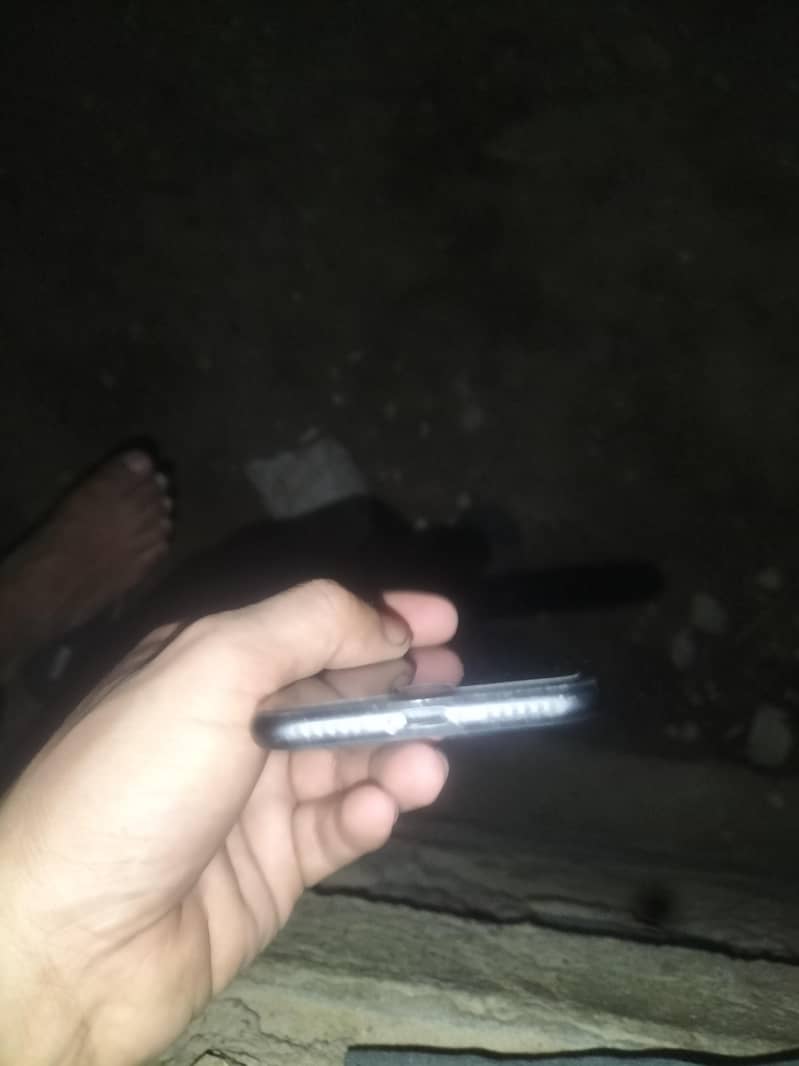 Apple iPhone SE 4