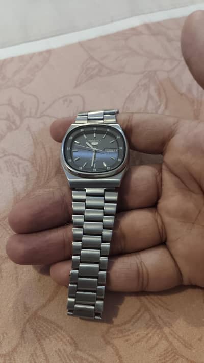 SEIKO 5 FOR SALE (MINT CONDITION)