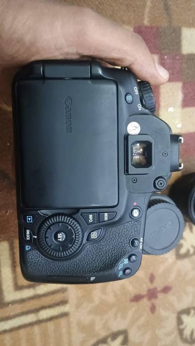 Canon 60D with 50mm and 18 * 55 lens and complete box