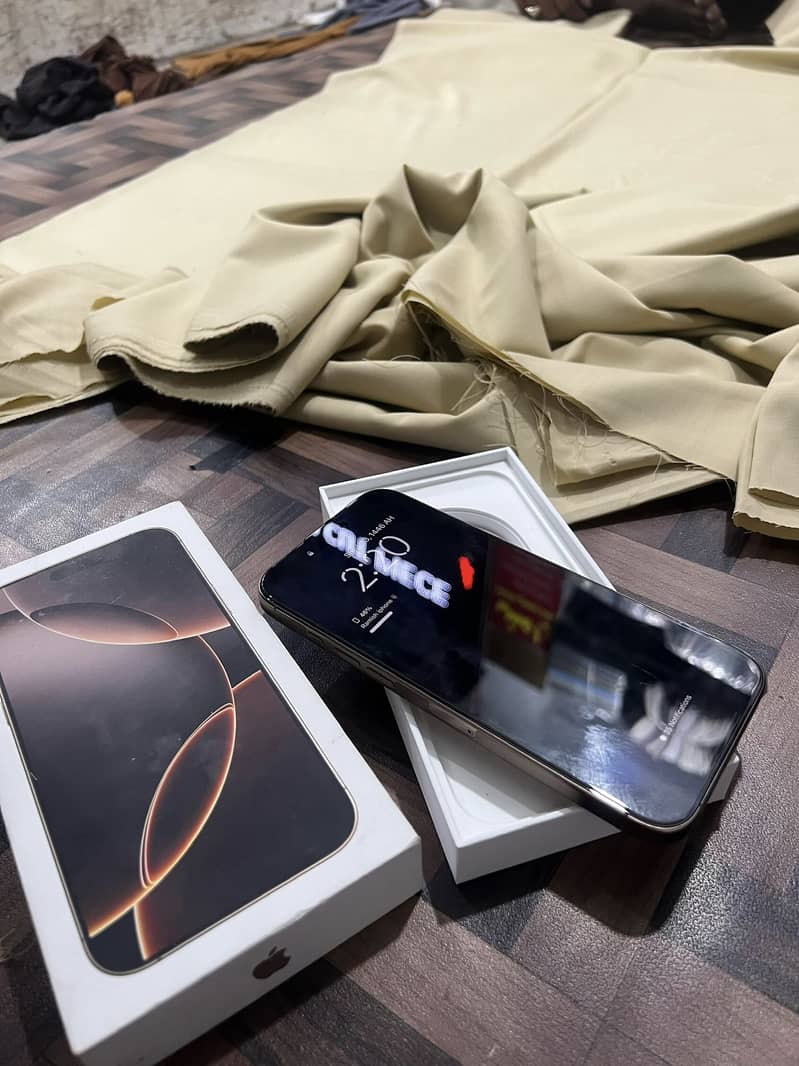 Iphone 16 pro max full box 1