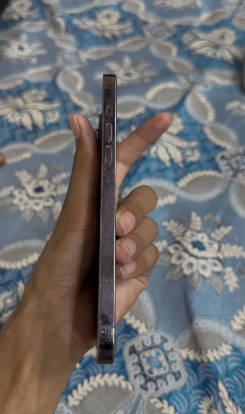 IPhone 14 Pro Max 4