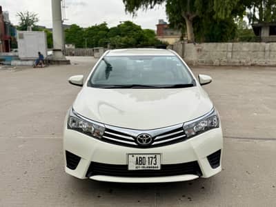 Toyota Corolla GLi 1.3 Automatic 2016 | 1st Owner | Islamabad Reg⁠