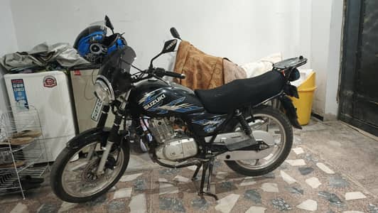 Suzuki Gs150 SE 2022 model Islamabad number