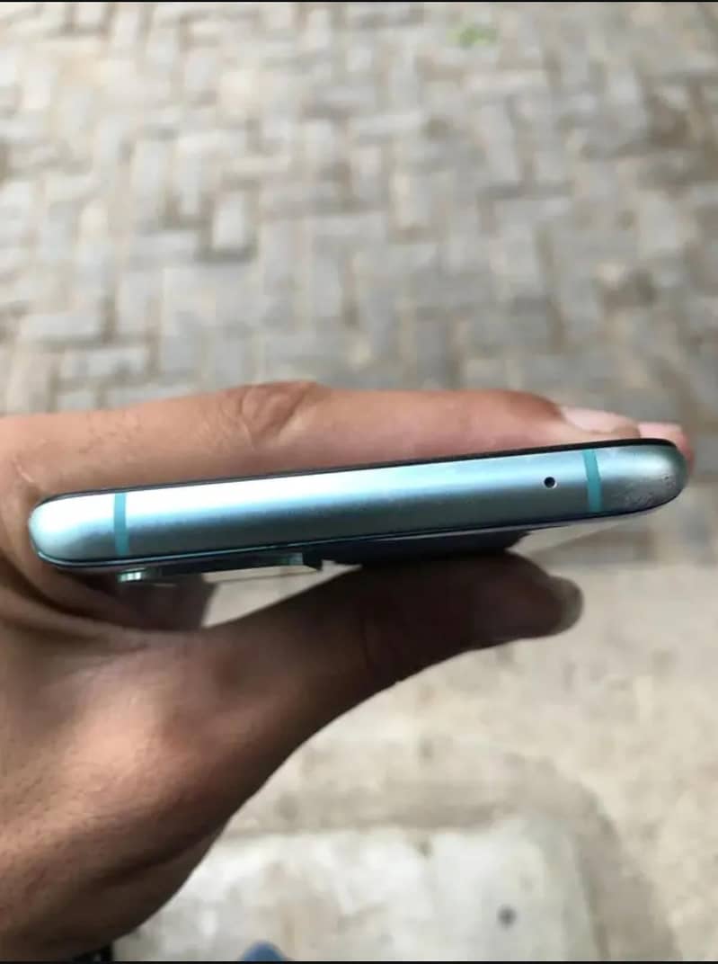 One Plus 8T 2
