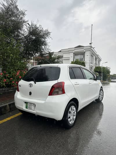 Toyota Vitz 2006