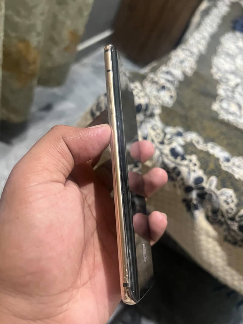 One Plus 7 Pro 1