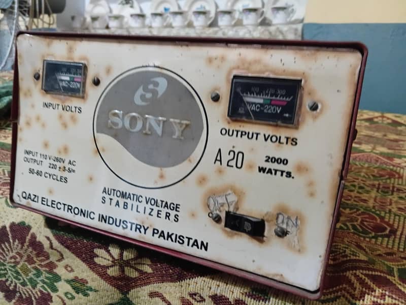 Automatic Voltage Stabilizer 2000w 1