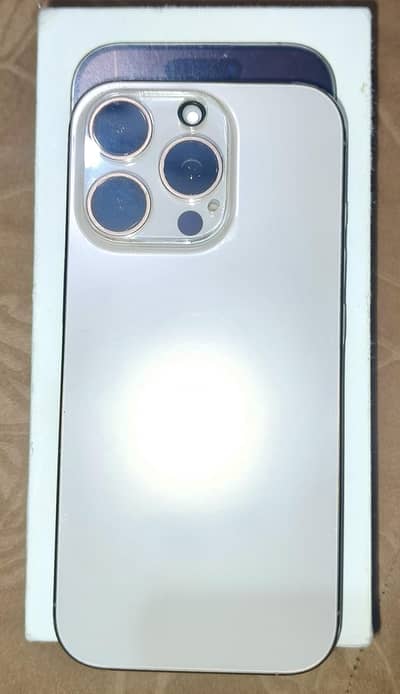 Apple iPhone 16 Pro factory unlock 256gb box